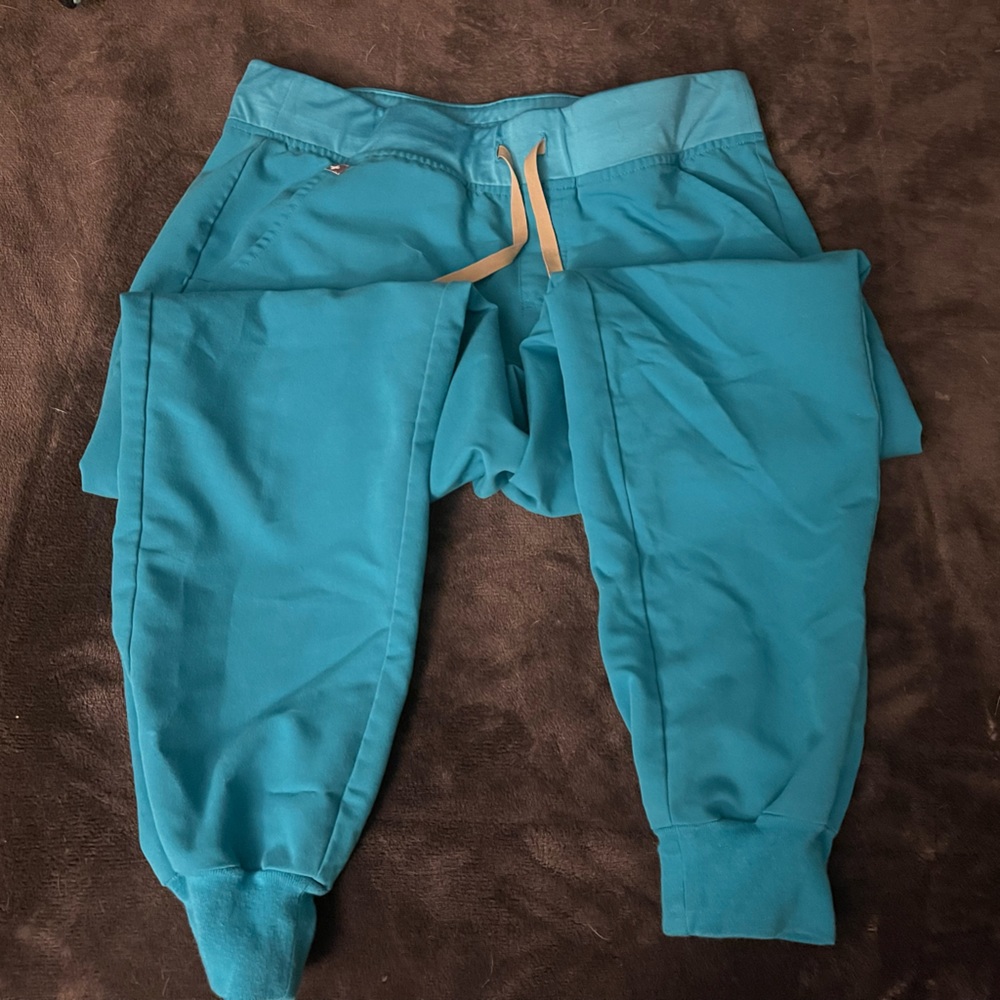 Figs joggers